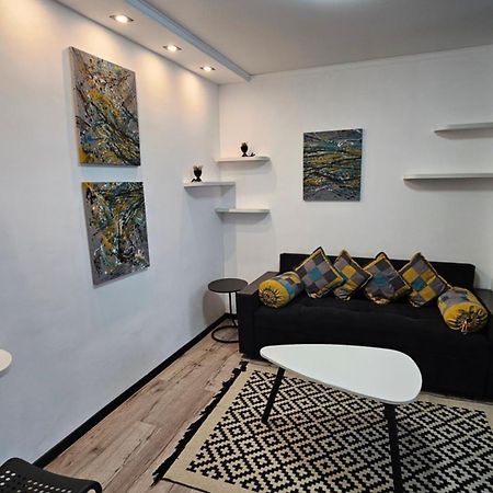 Apartment On Panfilova 114 Αλμάτι Εξωτερικό φωτογραφία