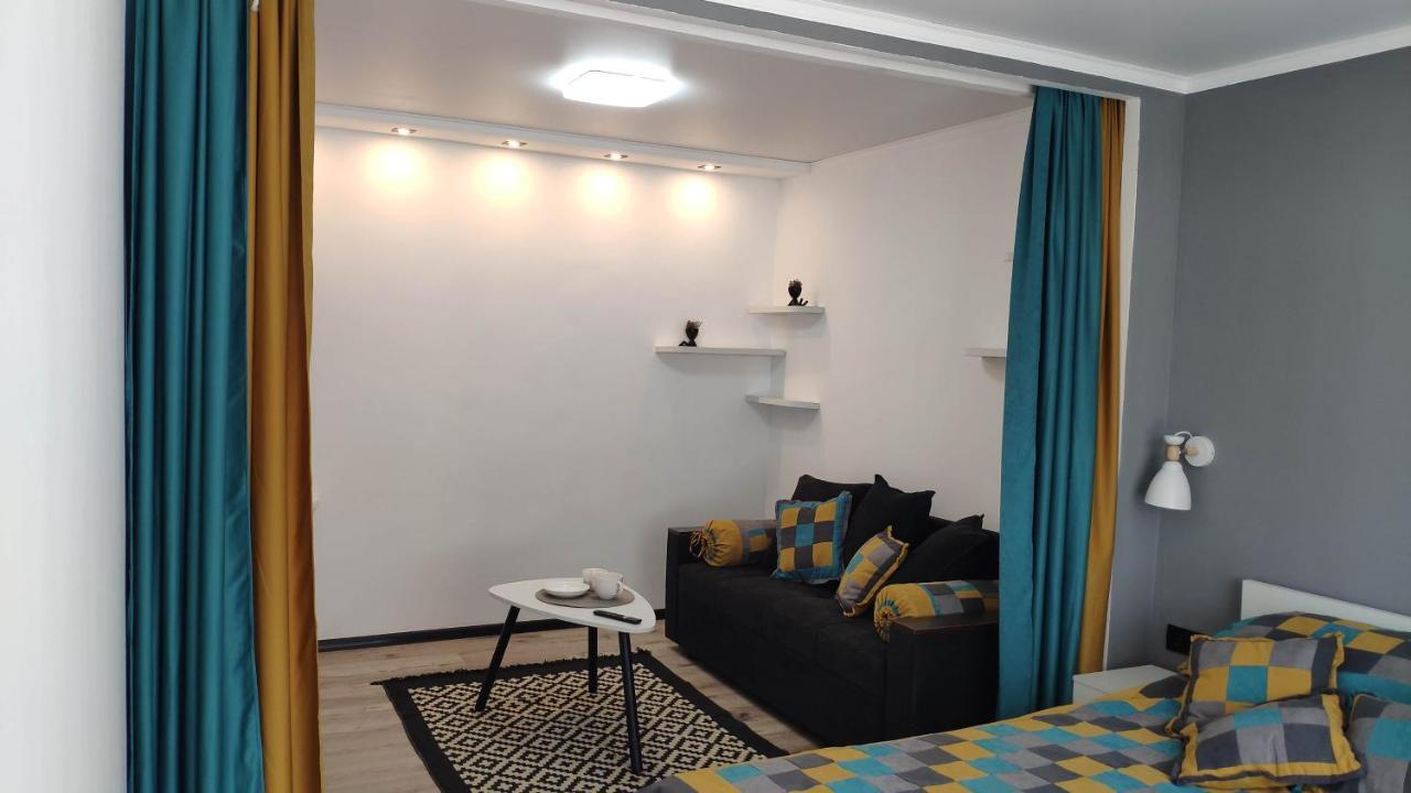 Apartment On Panfilova 114 Αλμάτι Εξωτερικό φωτογραφία